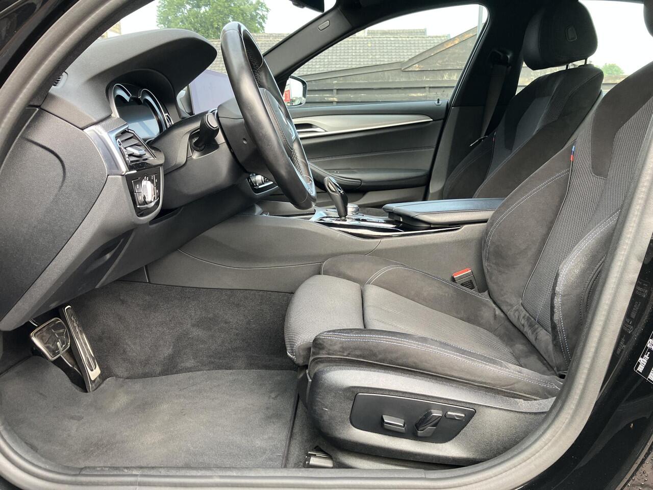 BMW 5-SERIE 520i | M-Sport | Trekhaak | Camera