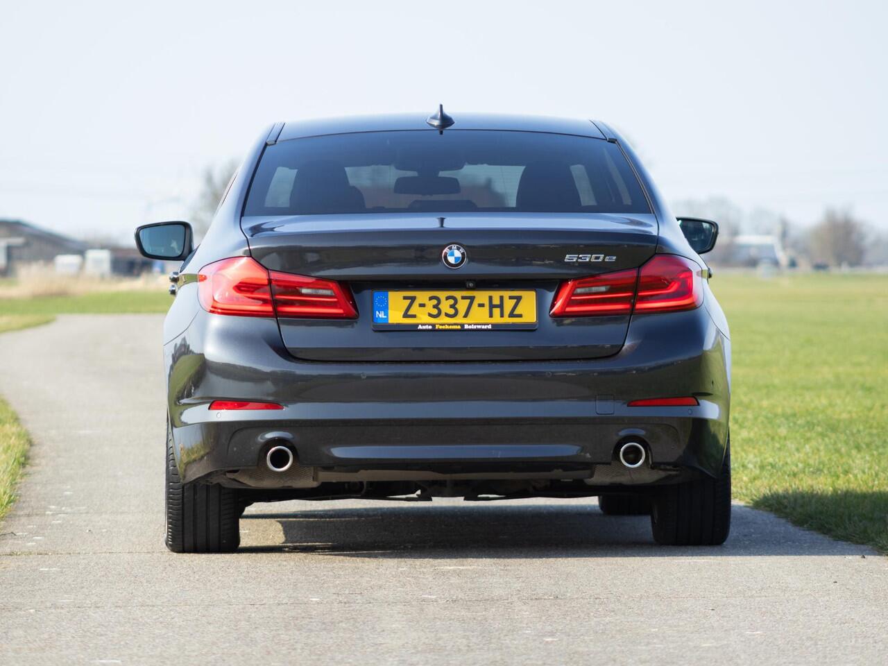 BMW 5-SERIE 530e iPerformance High Executive LEDER XENON LED