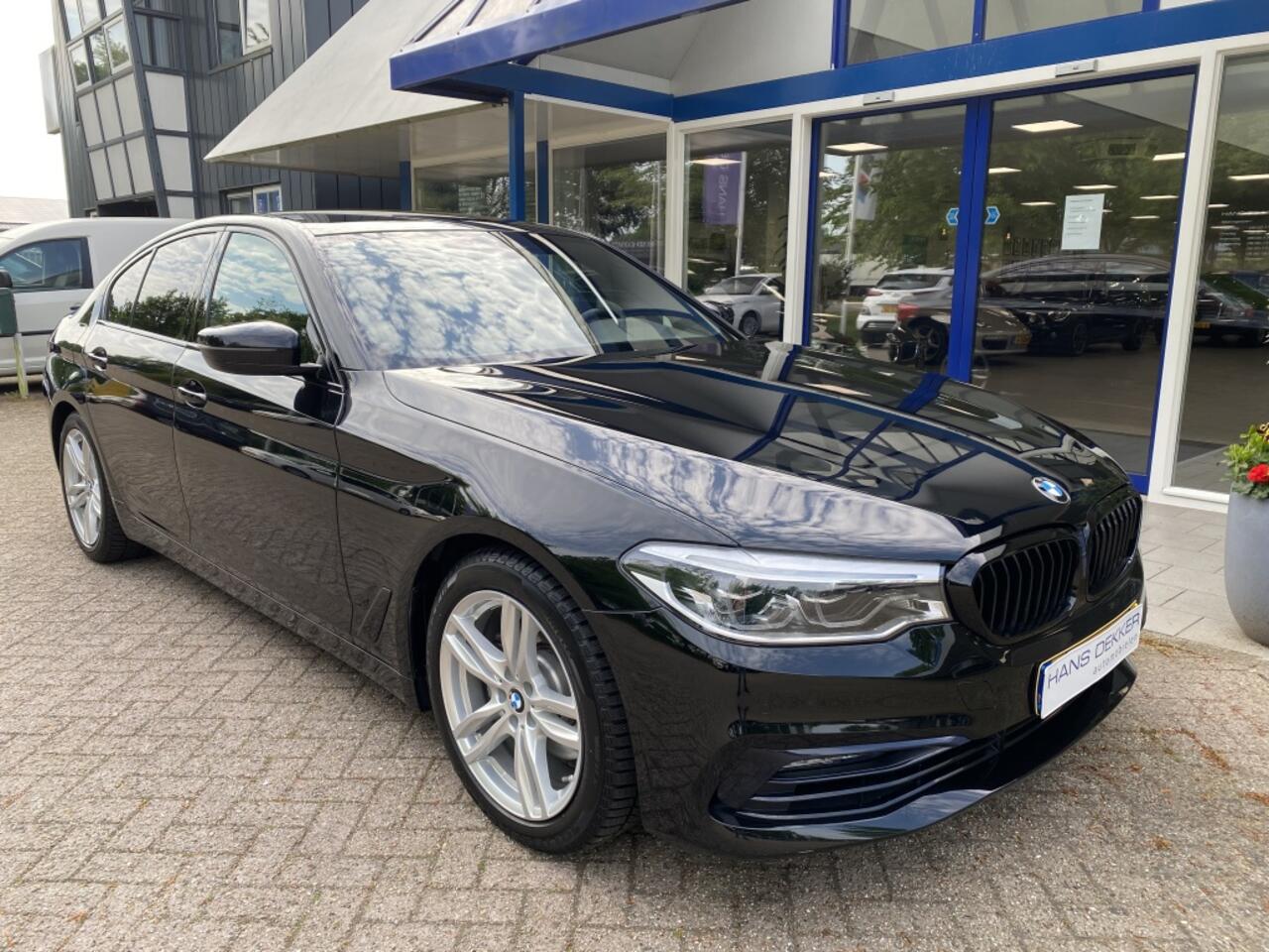 BMW 5-SERIE 520i