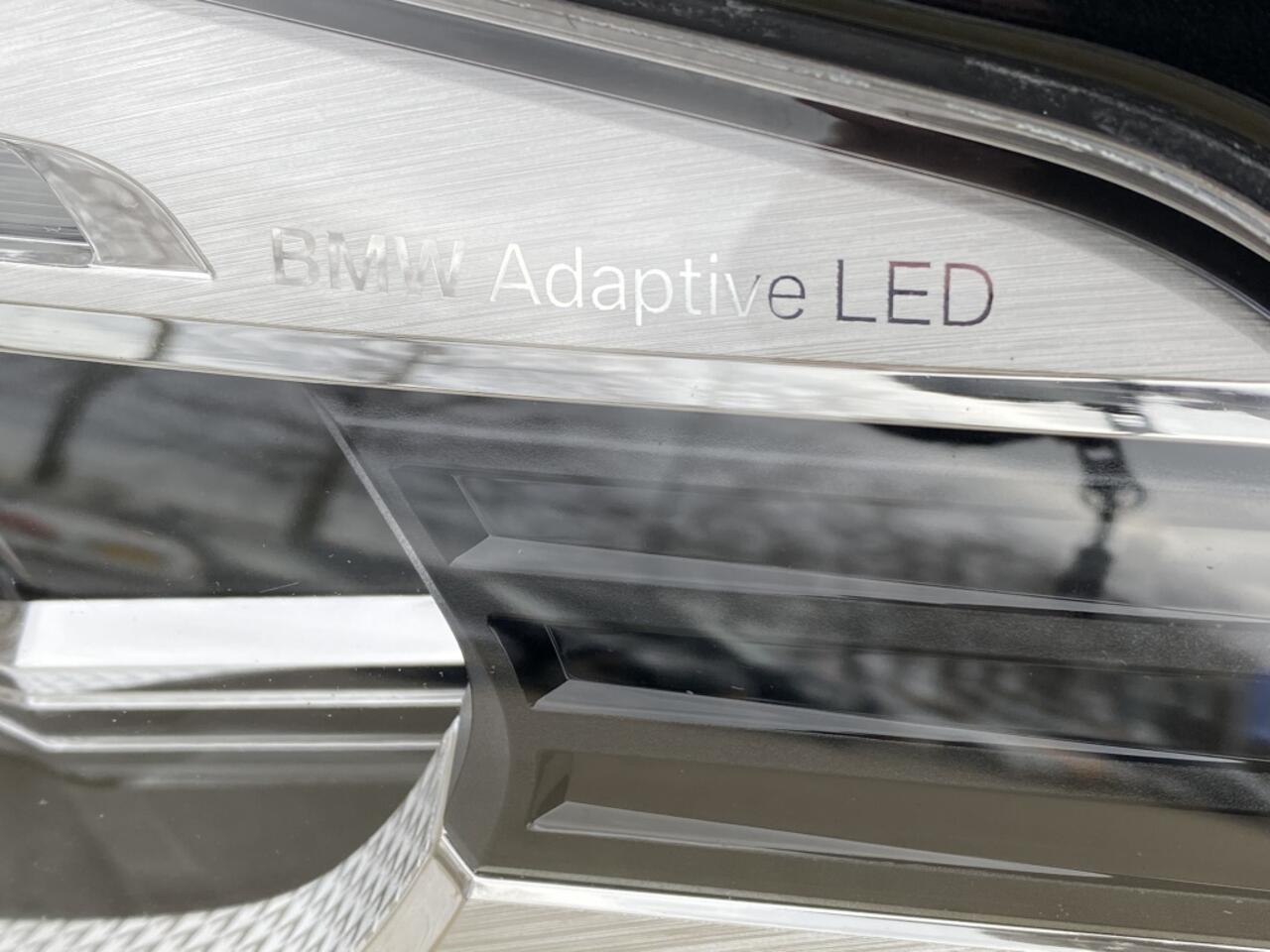 BMW 5-SERIE M550i xDrive High Executive leer/navigatie/automaat