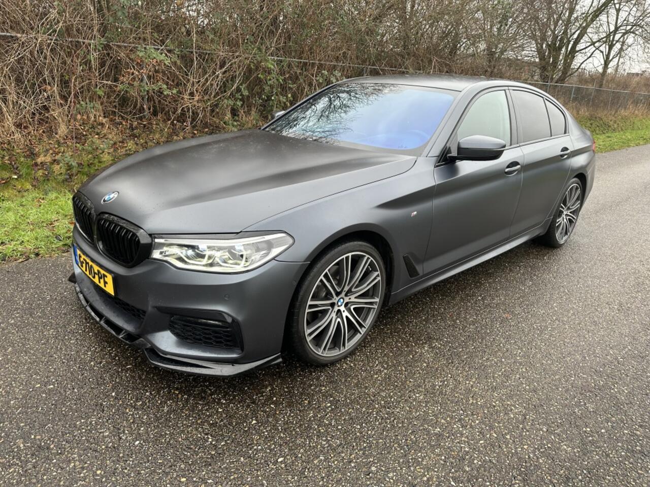 BMW 5-SERIE 520i High Executive Individual M-Pakket