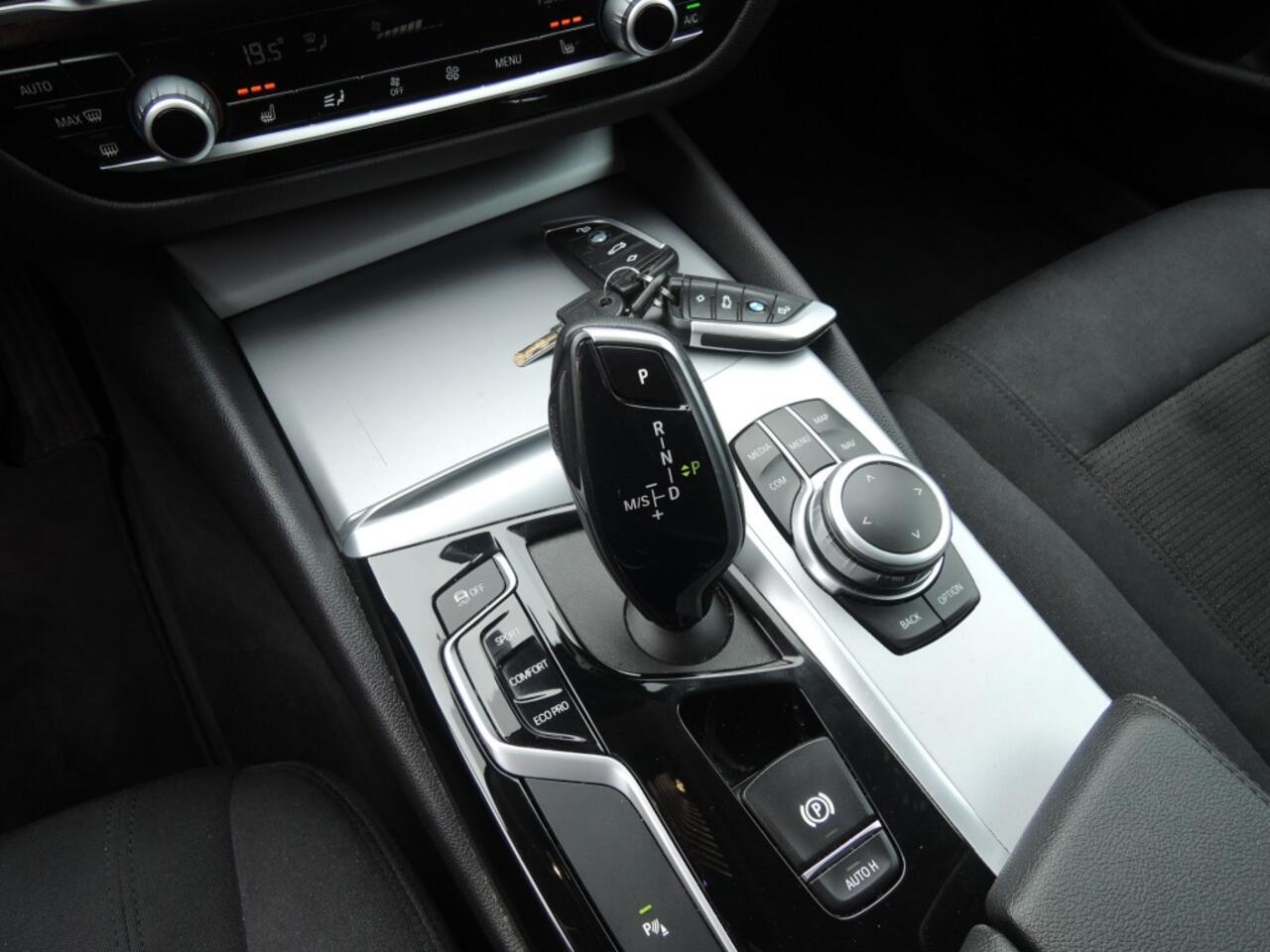 BMW 5-SERIE 520I EXECUTIVE