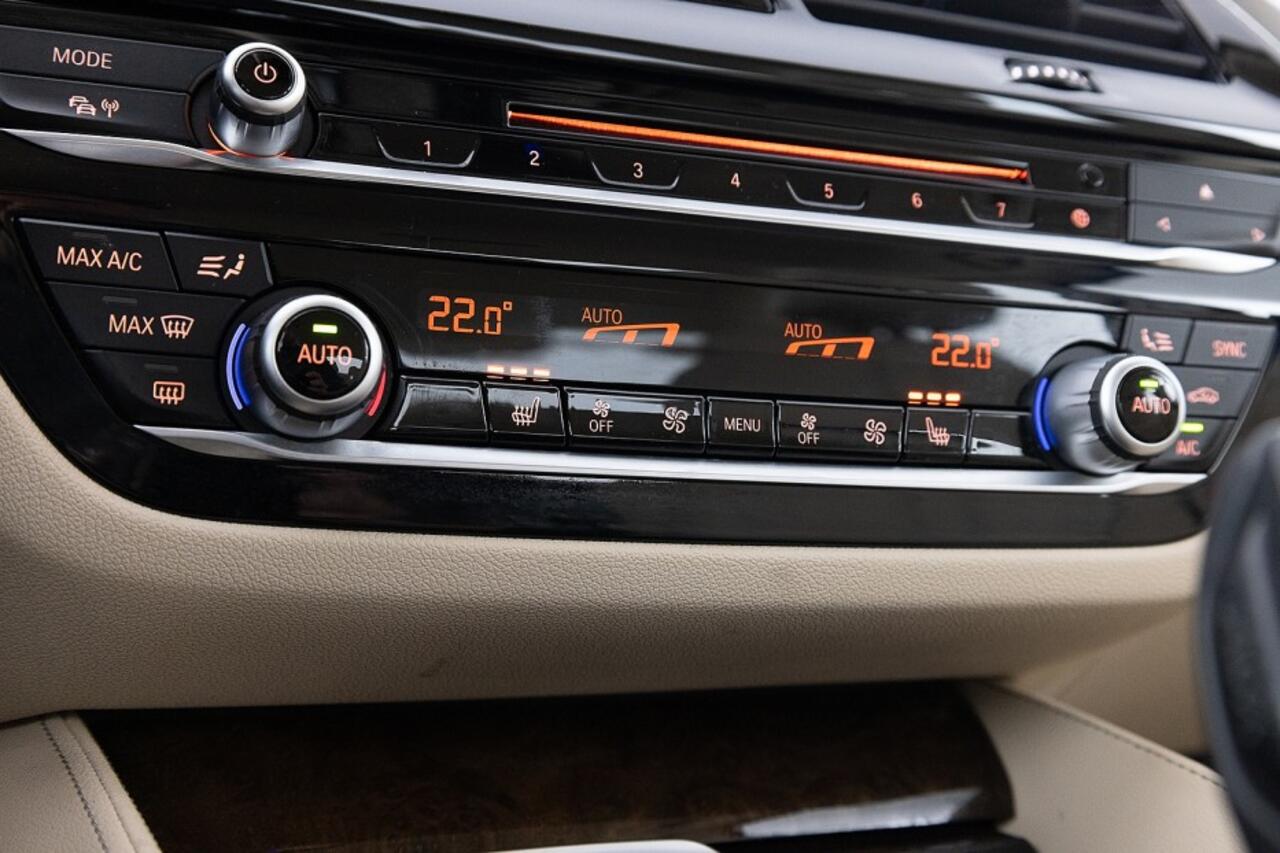 BMW 5-SERIE 530 e Luxury Line iPerformance | LEDER | Full LED | NAVI | ECC | harman/kardon | PHEV