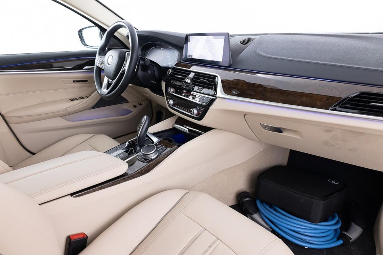 BMW 5-SERIE 530 e Luxury Line iPerformance | LEDER | Full LED | NAVI | ECC | harman/kardon | PHEV