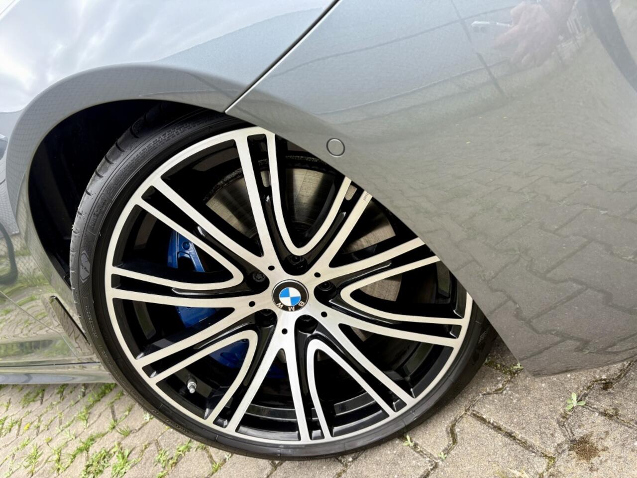 BMW 5-SERIE 540i XDRIVE HIGH EXECUTIVE M-SPORT