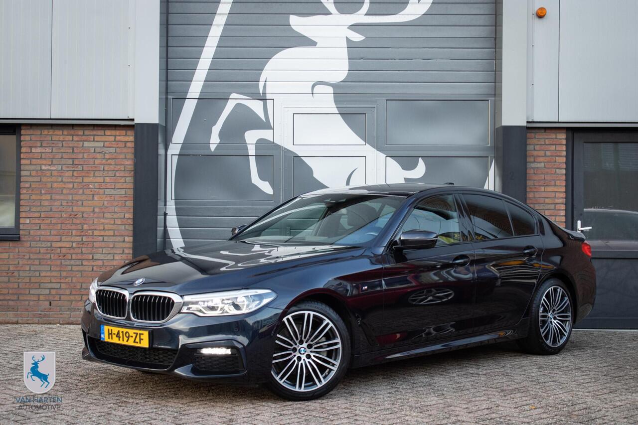 BMW 5-SERIE 520i High Executive Edition M-sport / Carbonzwart
