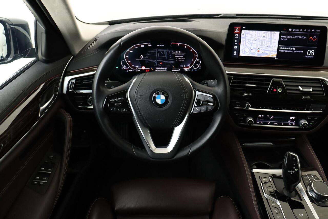 BMW 5-SERIE 530e HIGH EXECUTIVE -LUXURY-LINE|PANO.DAK|HEAD-UP DISP.|360°CAM|ADAP.DEMP.|PRIVACY.GLAS|ADAP.LED