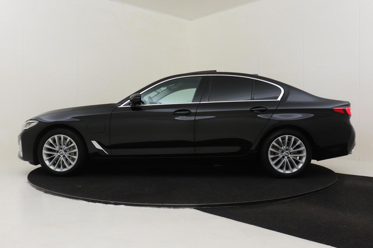 BMW 5-SERIE 530e HIGH EXECUTIVE -LUXURY-LINE|PANO.DAK|HEAD-UP DISP.|360°CAM|ADAP.DEMP.|PRIVACY.GLAS|ADAP.LED