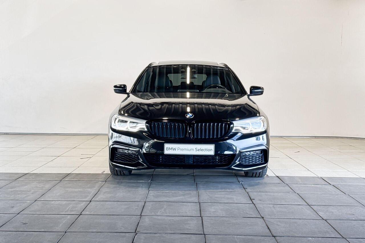 BMW 5-SERIE Touring 540i xDrive High Executive Edition M Sportpakket Aut.