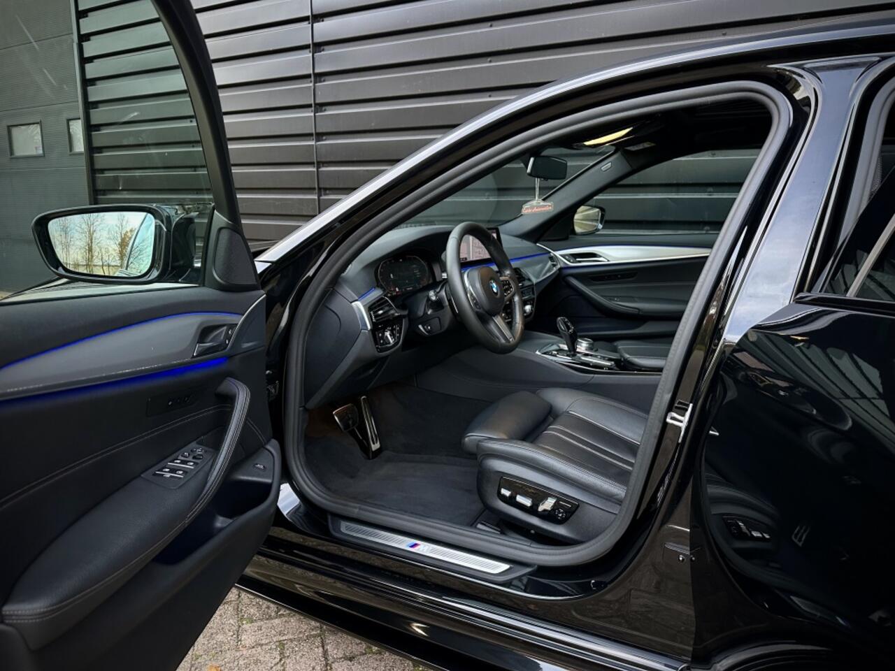 BMW 5-SERIE 520i M-PERFORMANCE HEADUP|DAK|HiFi|BLINDSPOT|CAMERA