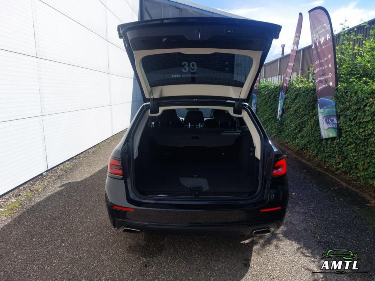 BMW 5-SERIE Touring - 520i High Executive Edition