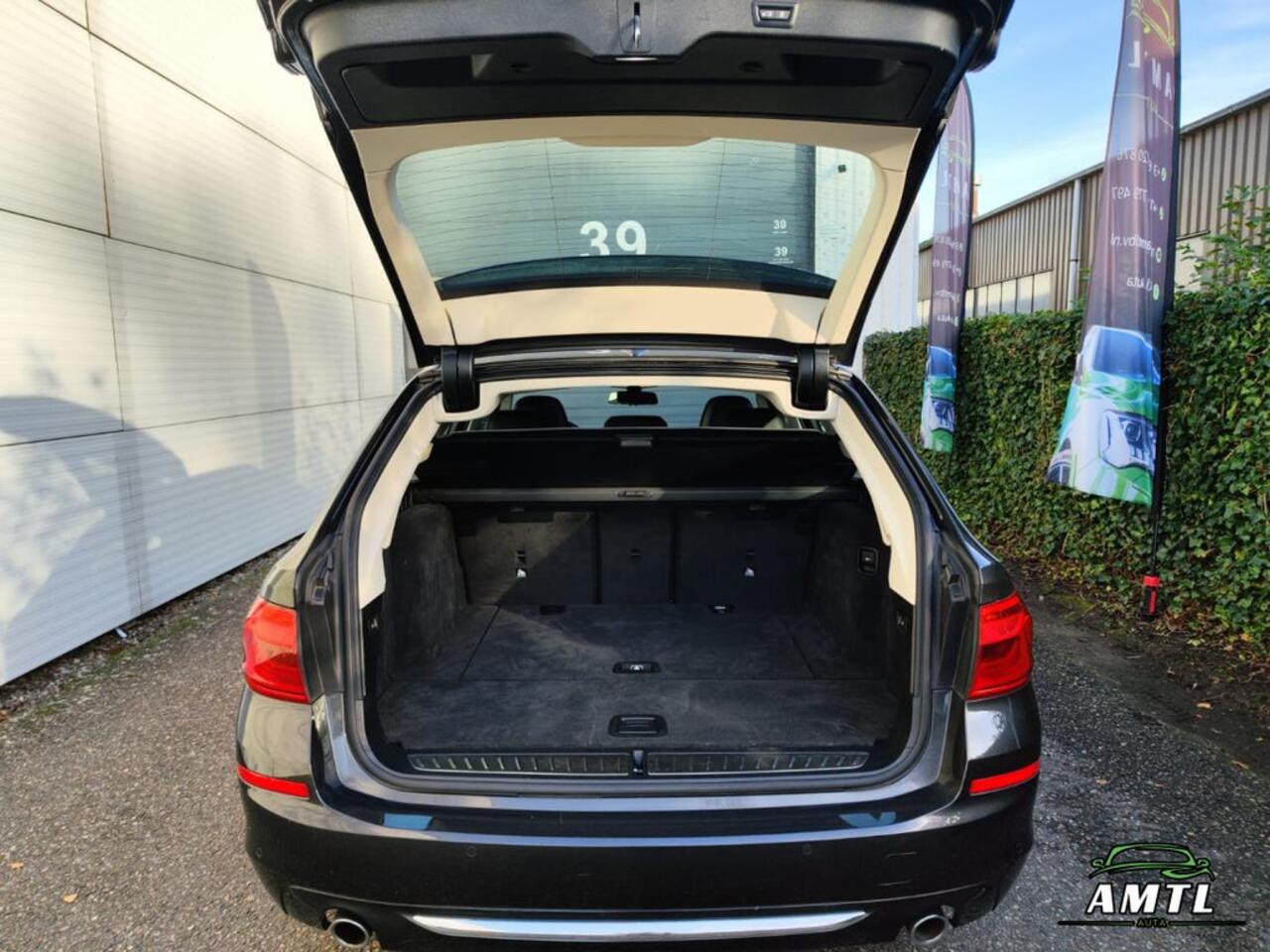 BMW 5-SERIE Touring - 530i High Executive Edition