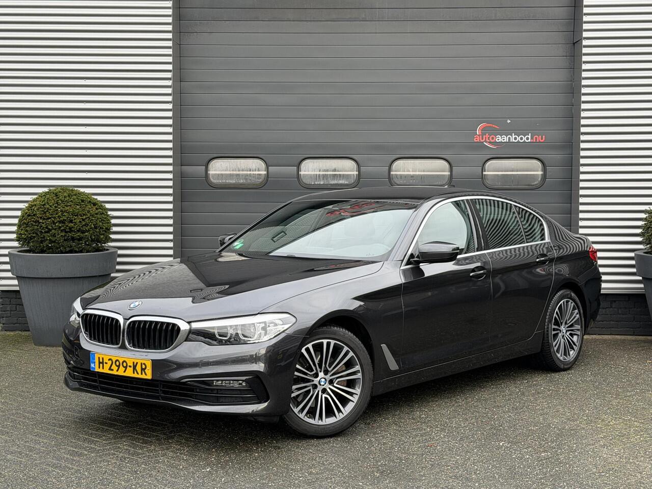 BMW 5-SERIE 520i Executive Edition | Navigatie | Lederen Bekleding | 18 Inch Lichtmetalen Velgen | Cruise Control |