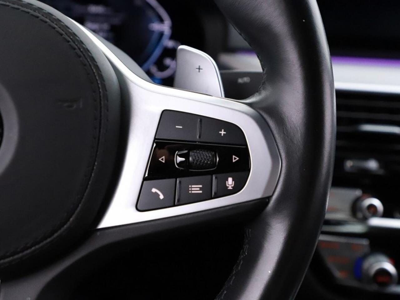 BMW 5-SERIE 530e iPerformance High Executive M PAKKET 20INCH HARMAN KARDON