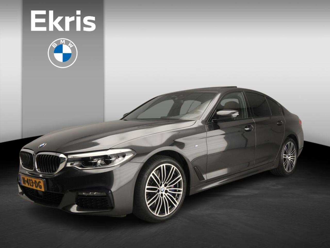 BMW 5-SERIE Sedan 540i | M-Sportpakket | LED | Leder | Navigatie | Active cruise | Trekhaak | Schuifdak | Comfortzetels | DAB | Alu 19 inch