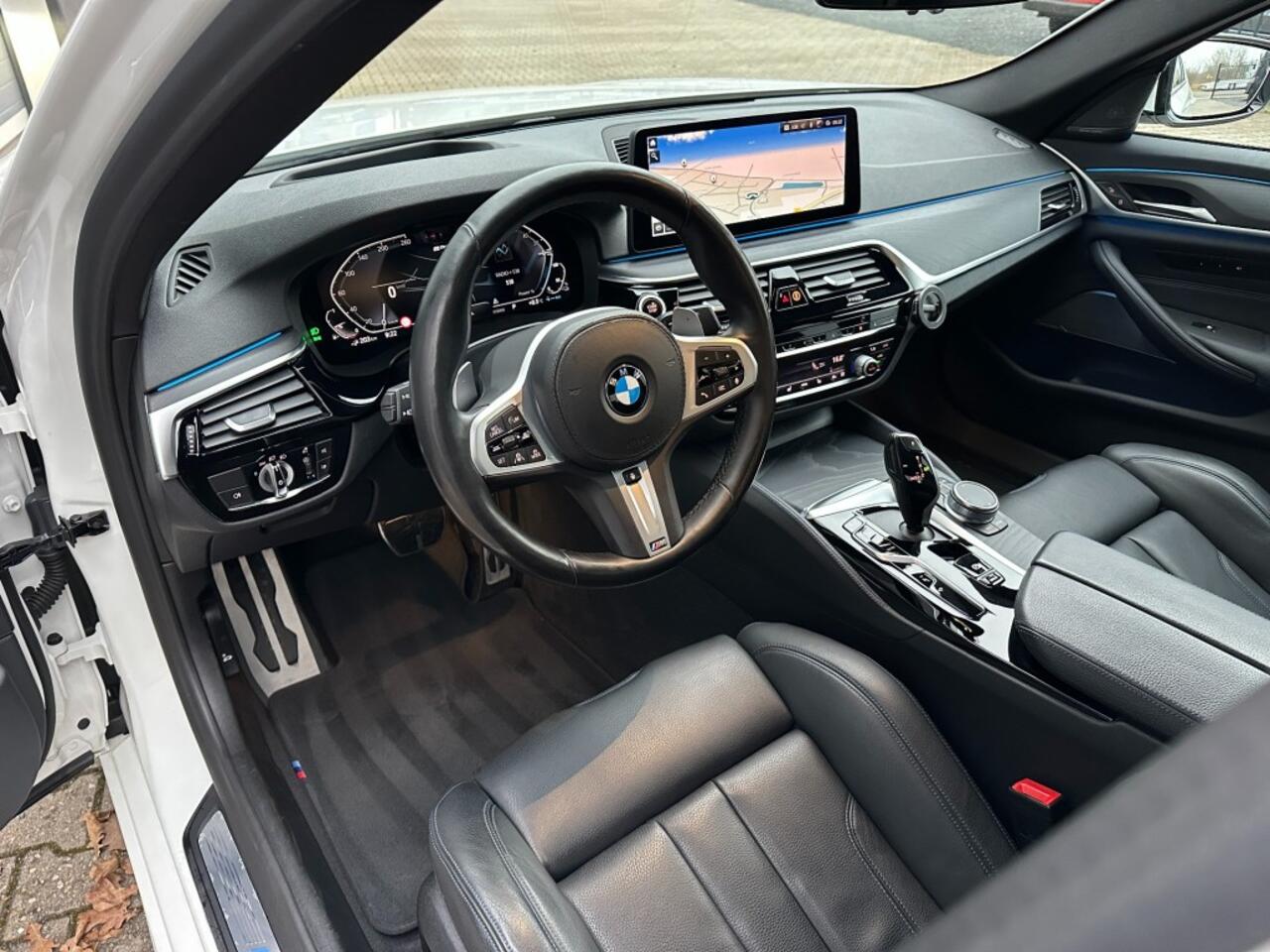 BMW 5-SERIE 530e High Executive M-sport 2020 *BTW *M5 Seats *Laser *20inch
