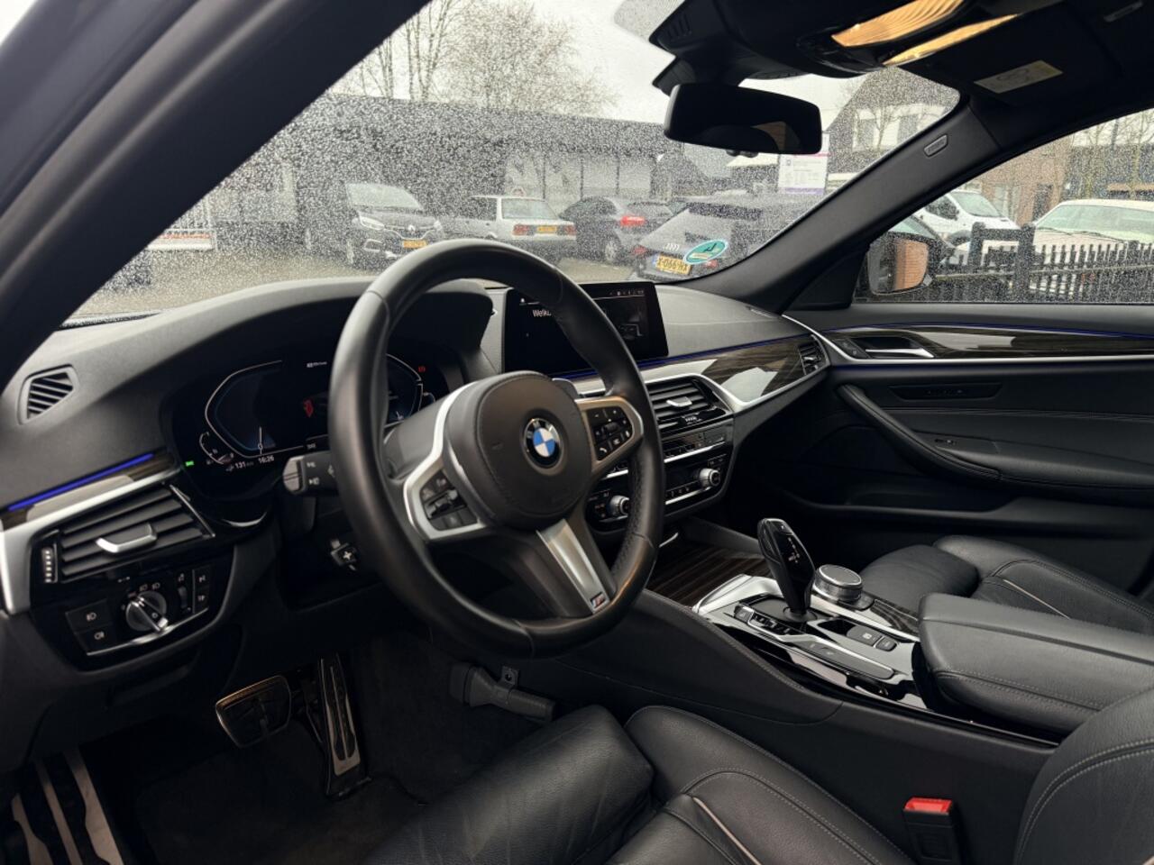 BMW 5-SERIE 530e iPerformance M-Sport