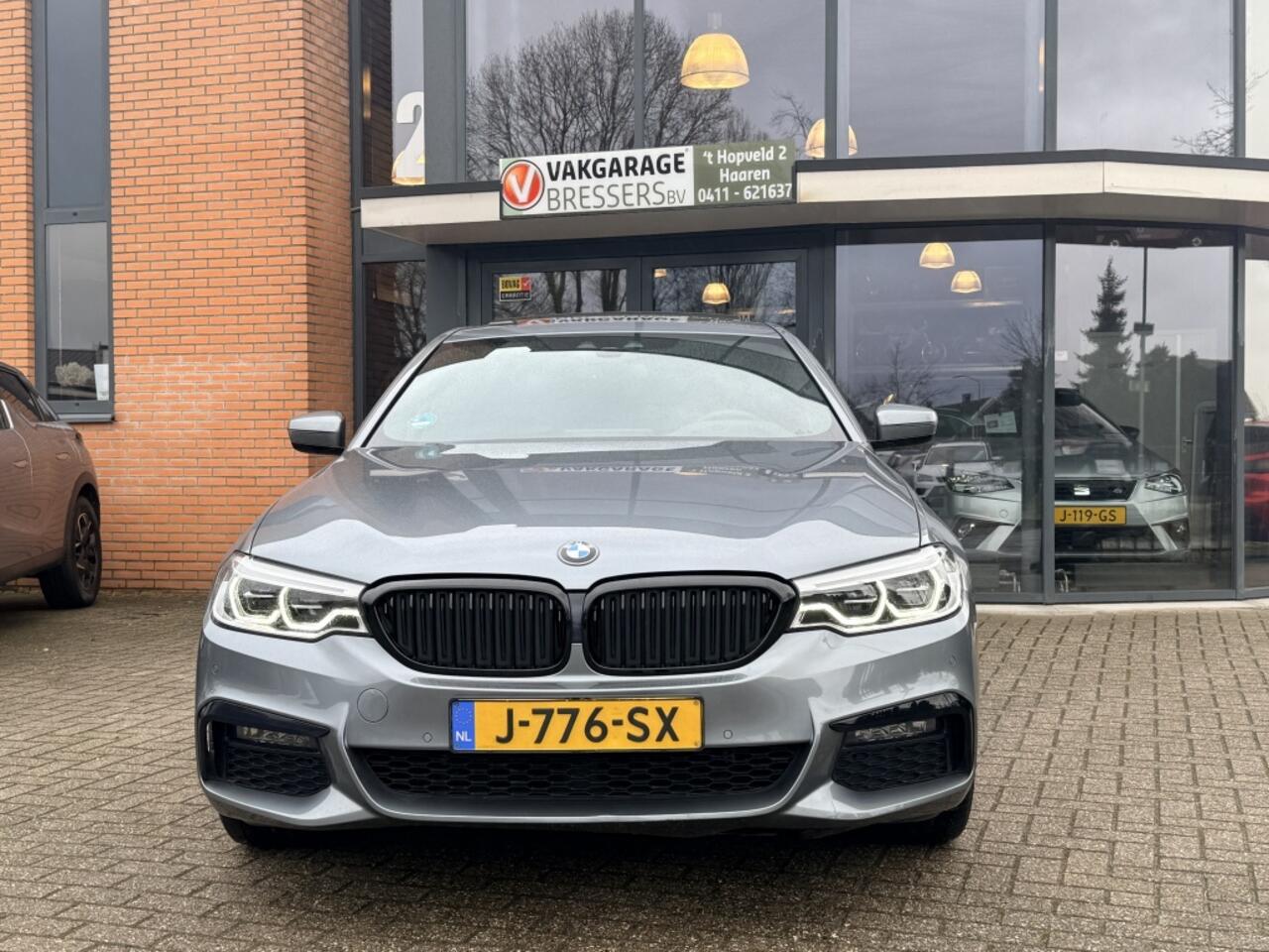 BMW 5-SERIE 530e iPerformance M-Sport
