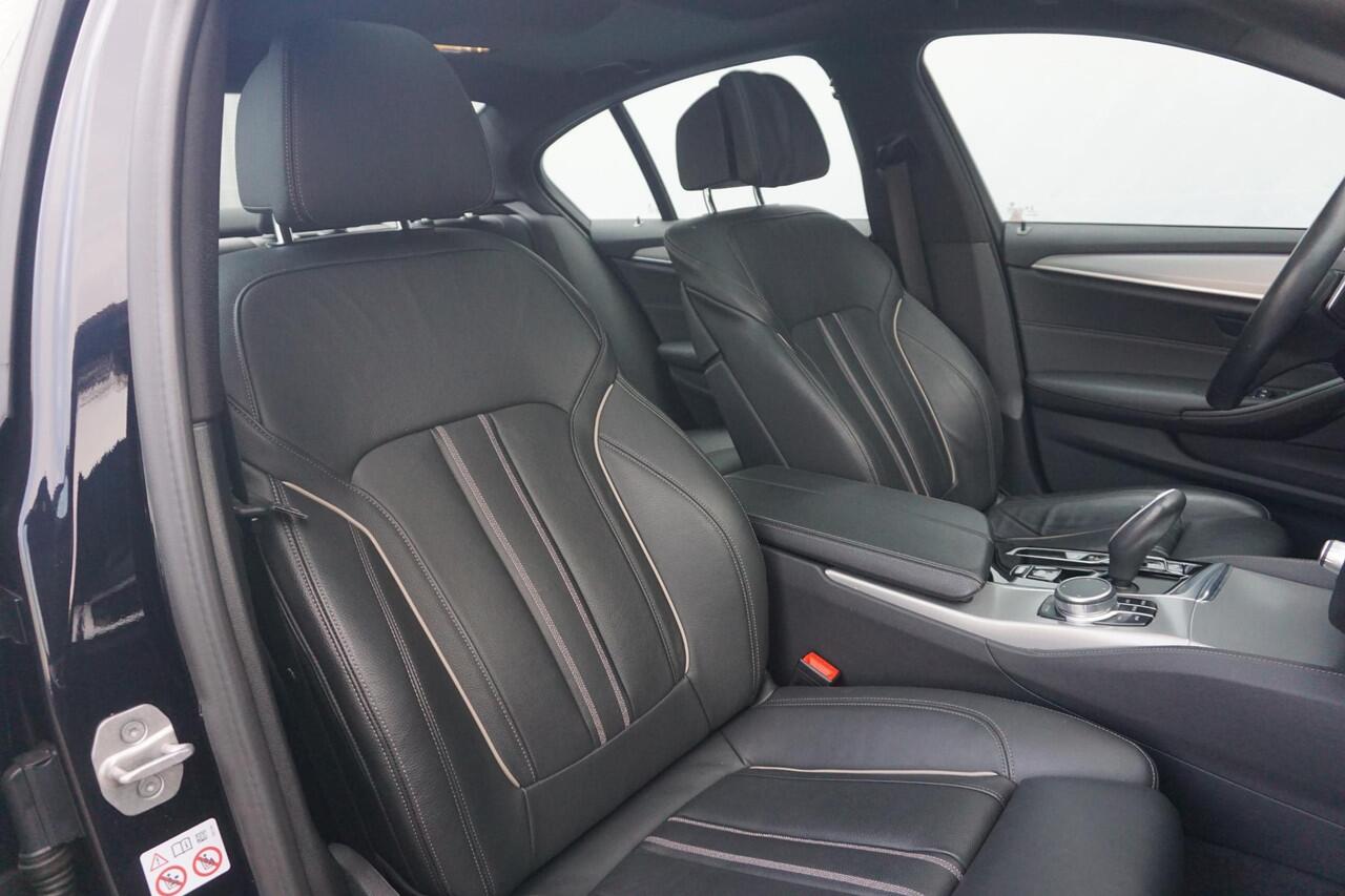 BMW 5-SERIE Sedan 520e M Sportpakket | Schuif-kanteldak | Comfortstoelen | Head-Up | BMW Laserlight | HIFI | Elektrische Stoel en Stuurwiel verwarming