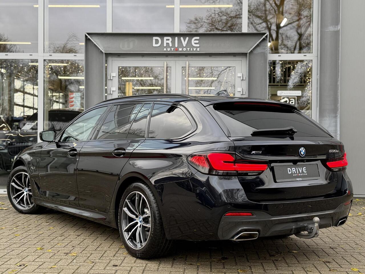 BMW 5-SERIE Touring 530e xDrive High Ex. M-Sport |CoPilot|Laser|Stoelventilatie|SoftClose|HUD|HiFi|Trekhaak