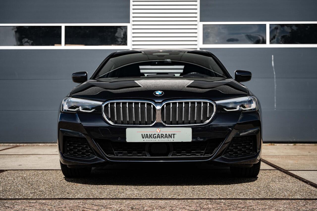 BMW 5-SERIE 545e xDrive High Executive |Sfeer |Alcantara |ACC |Stoel/Stuurverw.