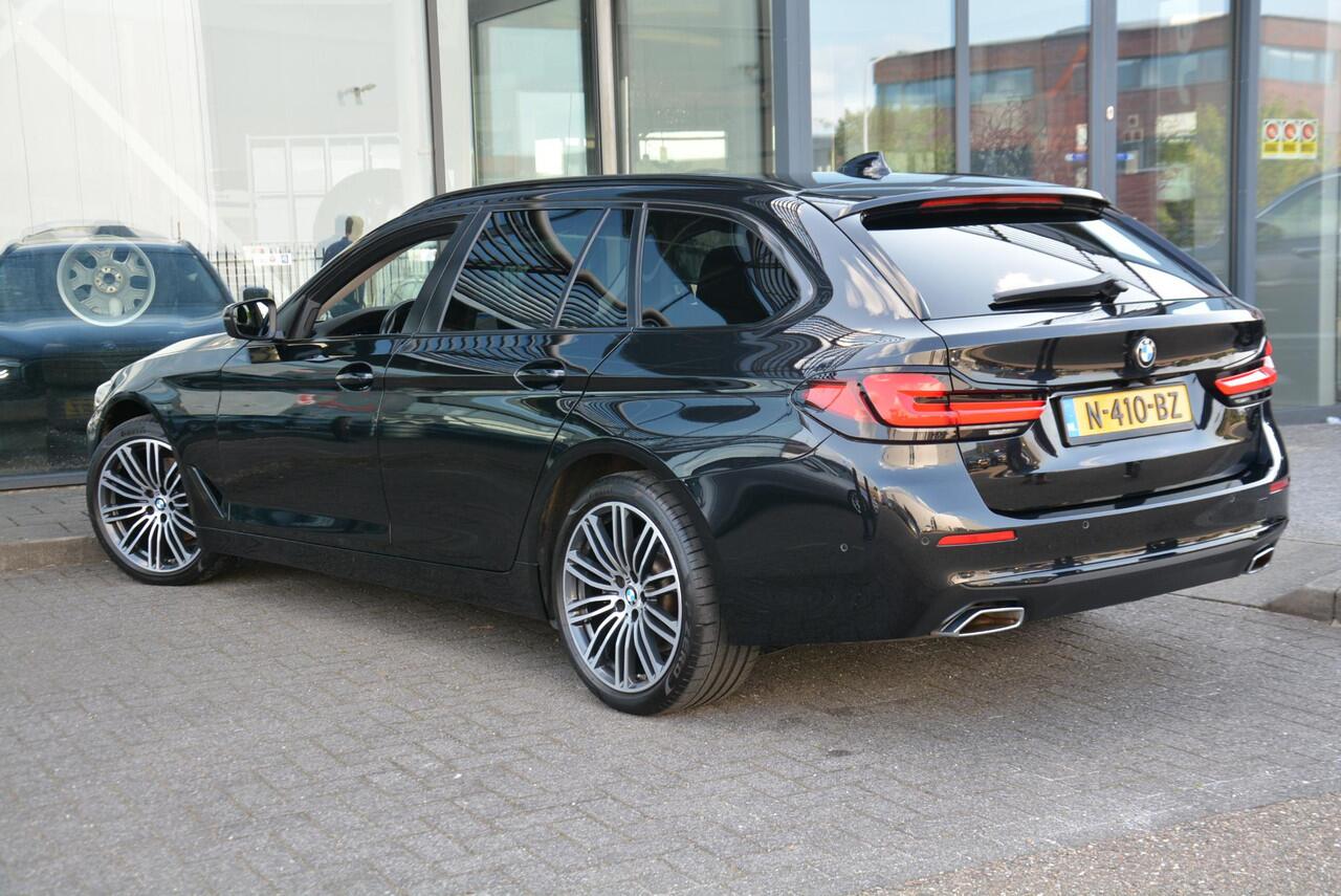 BMW 5-SERIE Touring 520d Business Edition Plus | Leer | Stoelverwarming | Led pakket