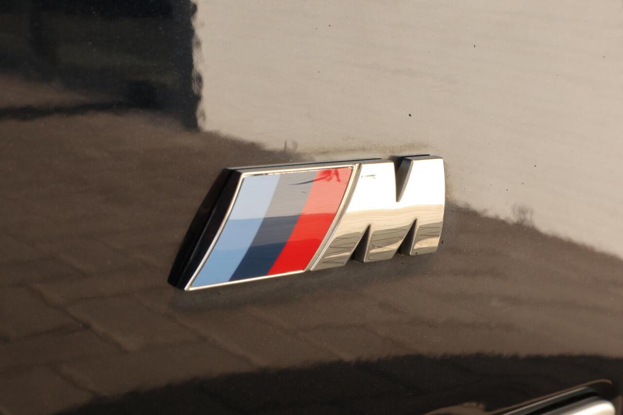 BMW 5-SERIE Sedan 530e M Sport Plus | Exklusive volleder | Stuur- en stoelverwarming | Harman Kardon | Head-up Display | 20" M Y-Spaak | Comfort Access | Galvanische bedieningselementen