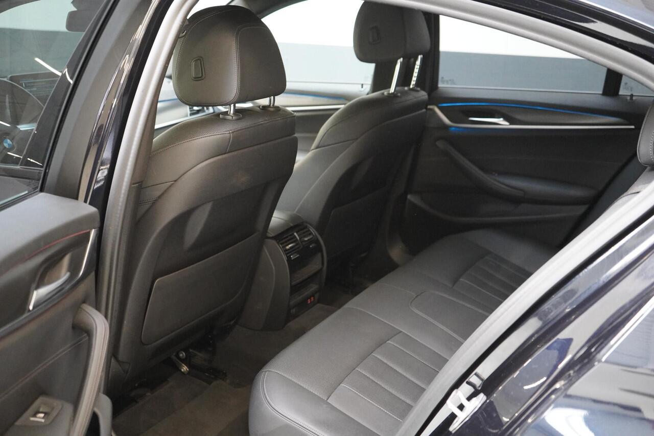 BMW 5-SERIE 530e 293pk M Sport Edition | Leder | Sportstoelen | Elektr.verstl. stoelen | Trekhaak