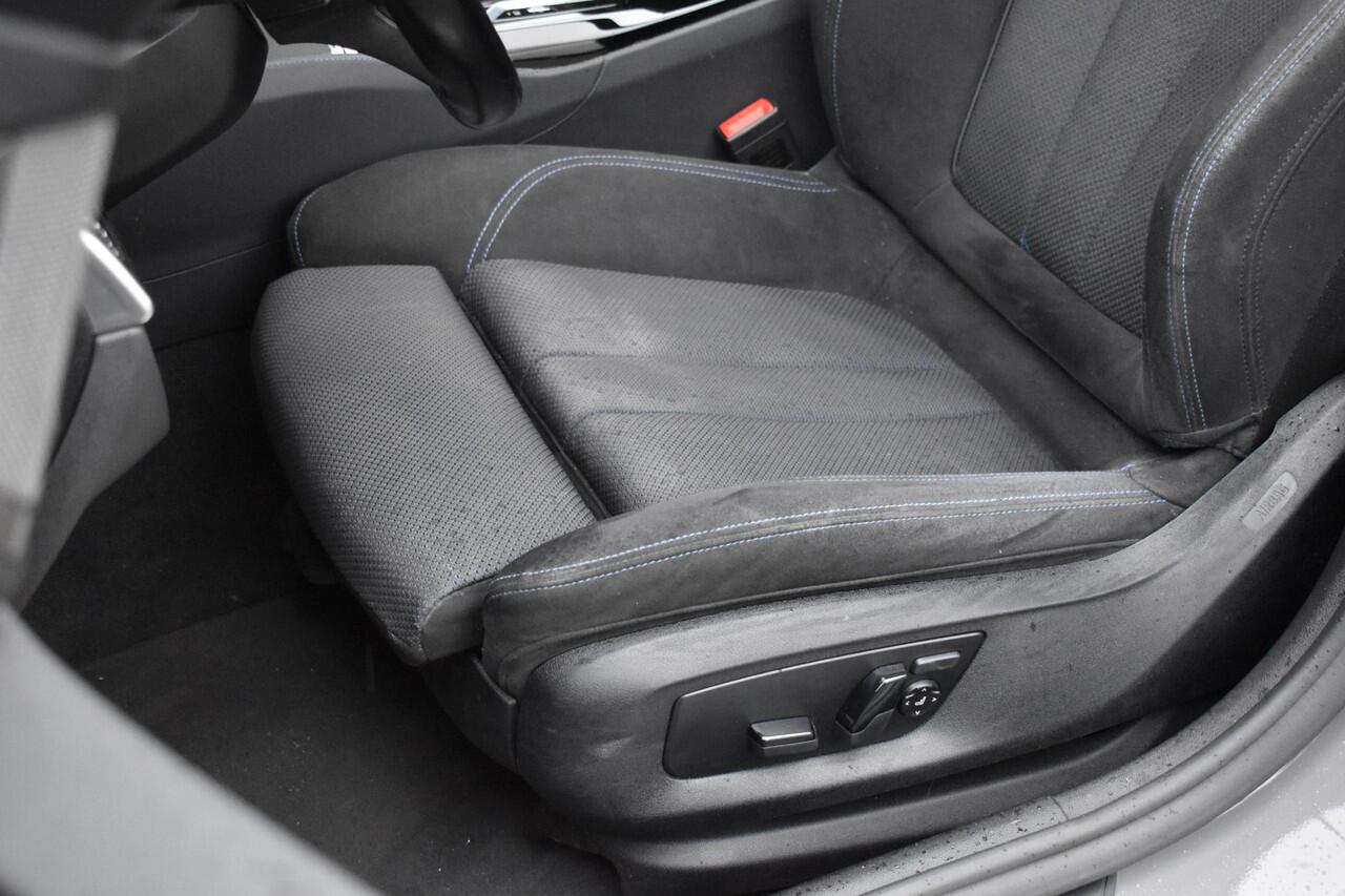 BMW 5-SERIE 530e M-Sport Lane Pano Camera 20" HK