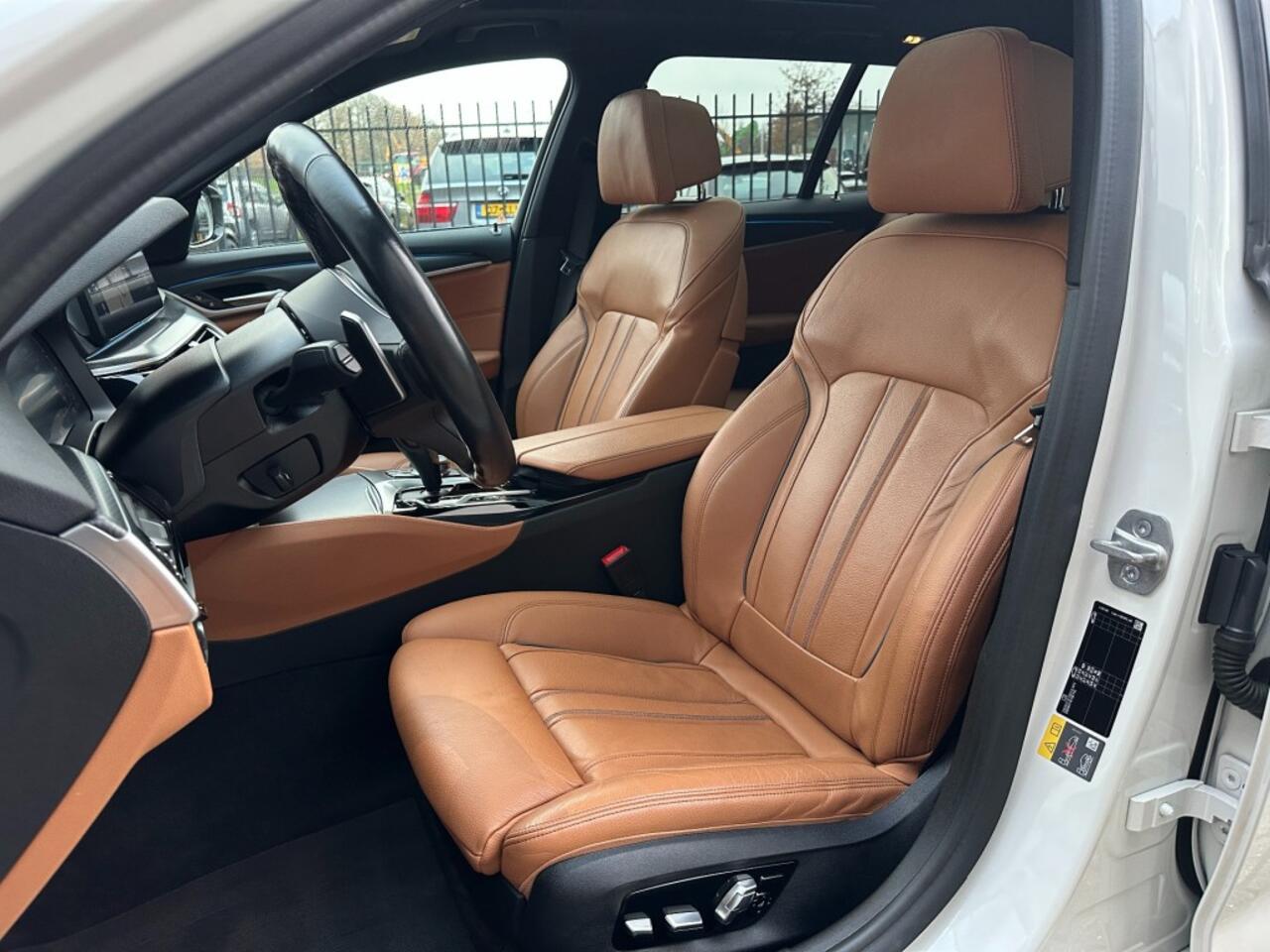 BMW 5-SERIE 530e M-sport Touring 2021 BTW *Pano *Adaptive *Leer *Laser *360gr Camera