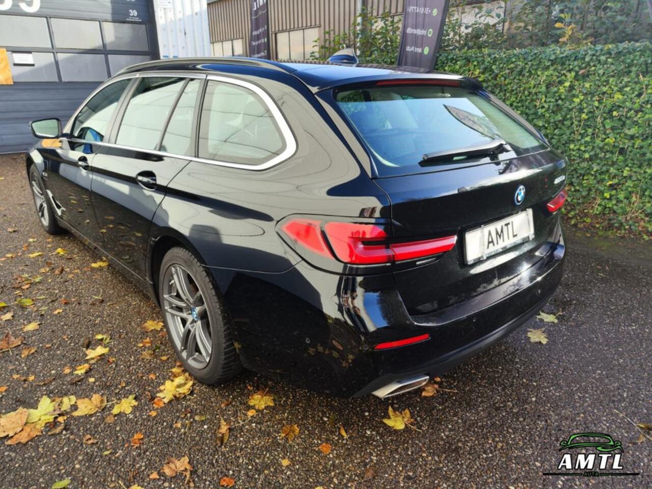 BMW 5-SERIE - 2.0 530E SPORT LINE SW