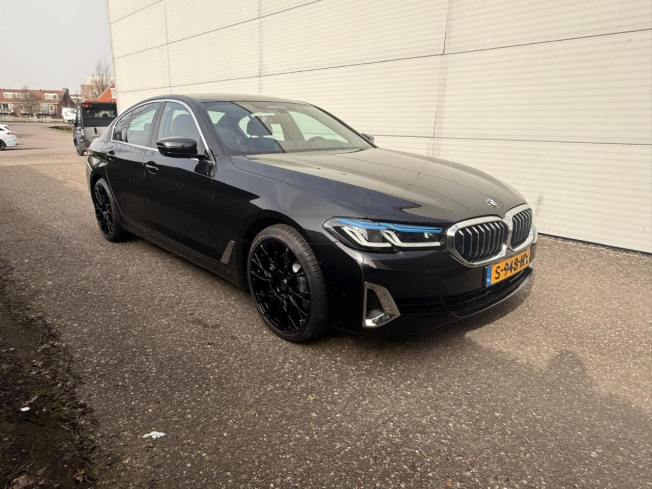 BMW 5-SERIE 520e High Exe