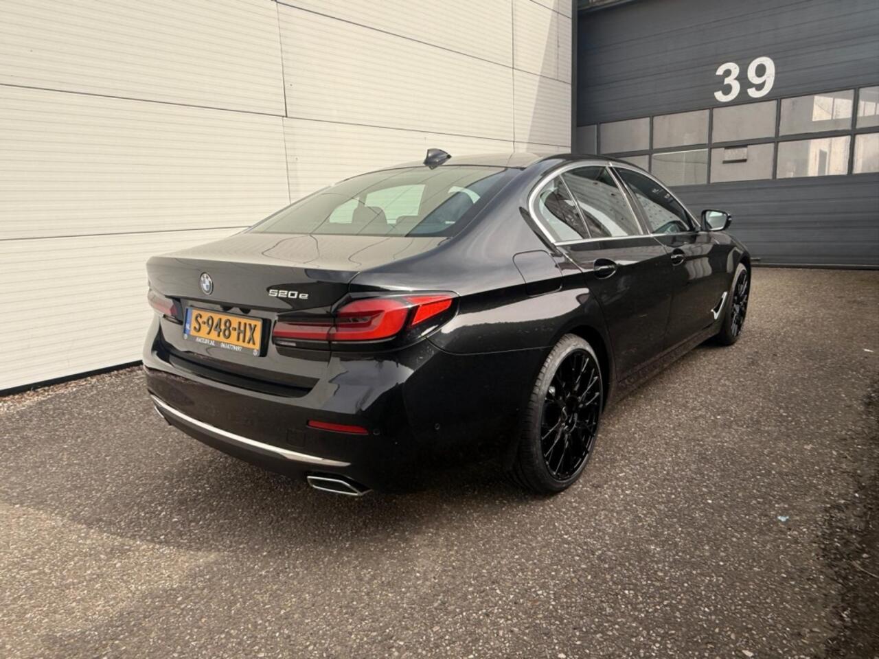 BMW 5-SERIE 520e High Exe