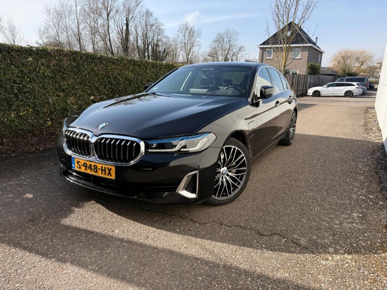 BMW 5-SERIE 520e High Exe