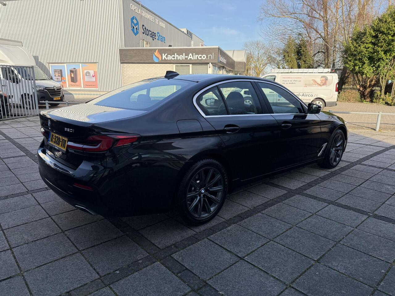 BMW 5-SERIE Aut. 520i Executive Ed. | Navi | Xenon-Led | ECC | Apple Carplay |