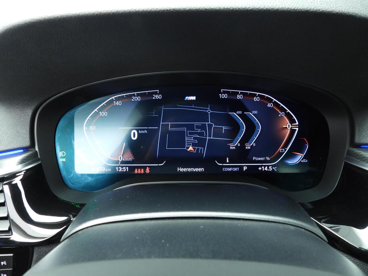 BMW 5-SERIE Sedan 530i | M-Sportpakket | Laserlicht | Leder | Navigatie | Comfortzetels | Stoelverwarming | DAB | Hifi speakers | Alu 18 inch