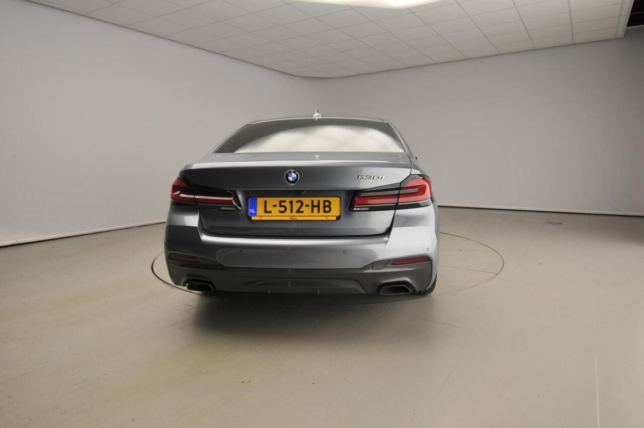 BMW 5-SERIE Sedan 530i | M-Sportpakket | Laserlicht | Leder | Navigatie | Comfortzetels | Stoelverwarming | DAB | Hifi speakers | Alu 18 inch