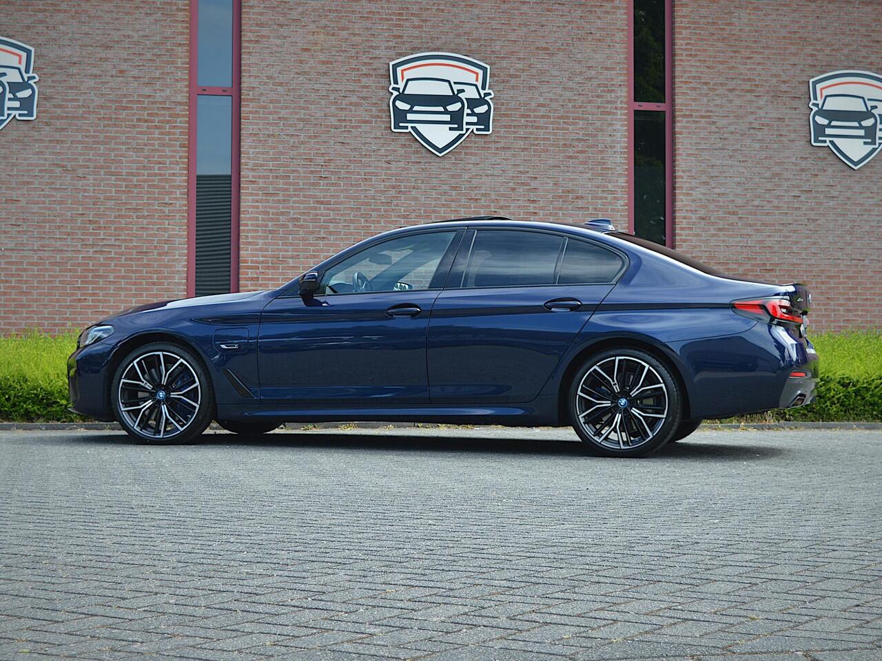 BMW 5-SERIE 545e xDrive High Executive M Sport CoPilot