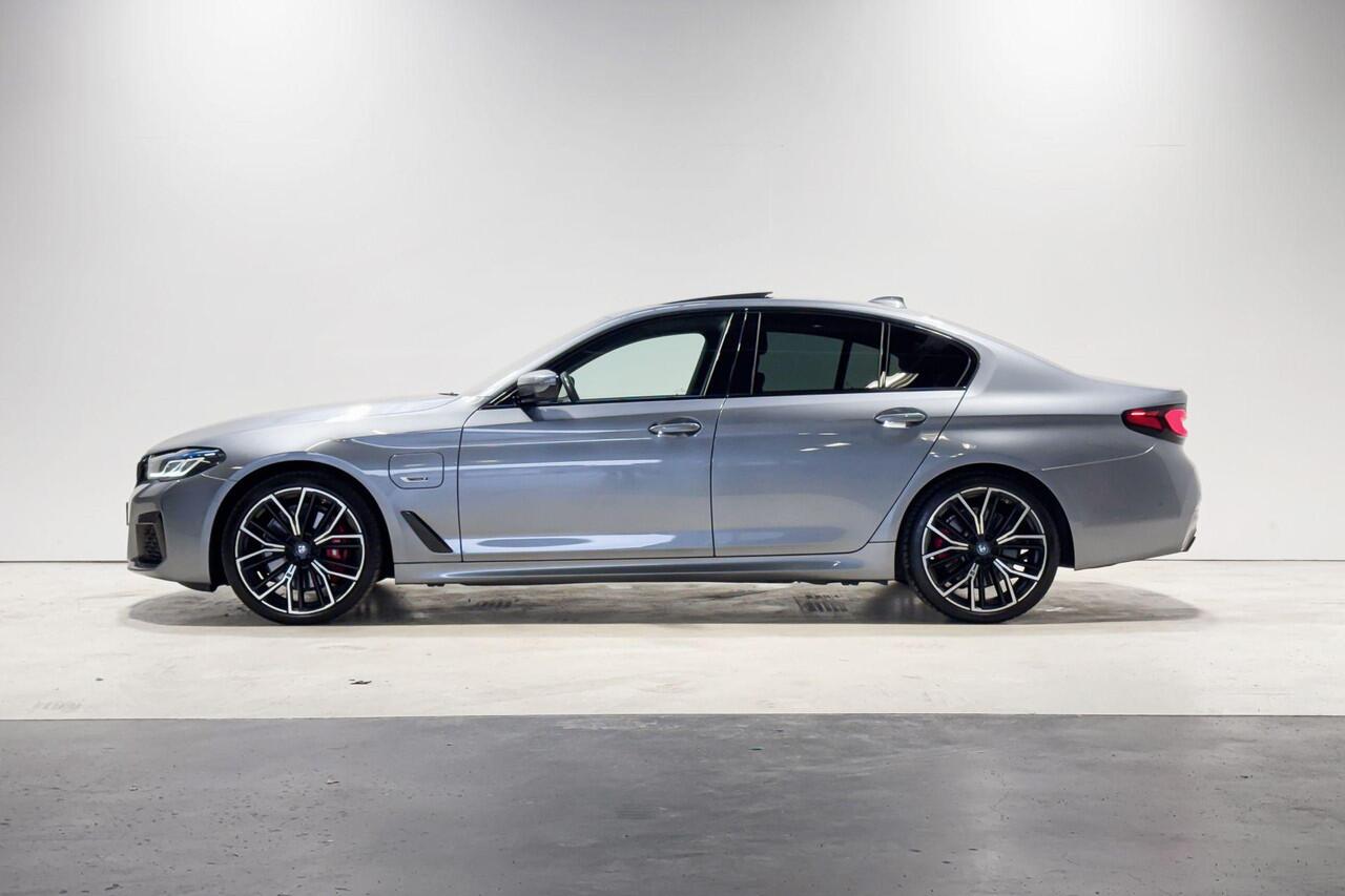 BMW 5-SERIE Sedan 530e Business Edition Plus M Sport Plus Pack Aut.
