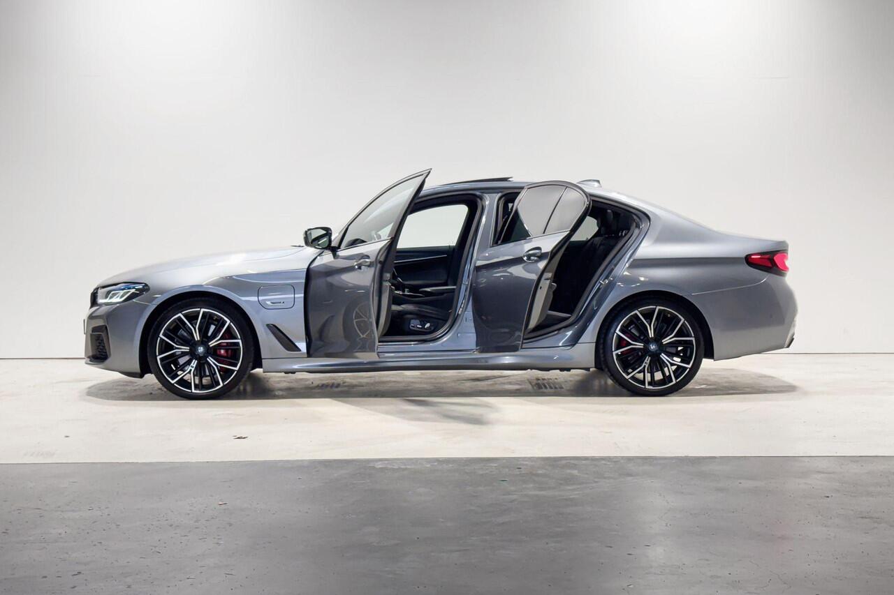 BMW 5-SERIE Sedan 530e Business Edition Plus M Sport Plus Pack Aut.