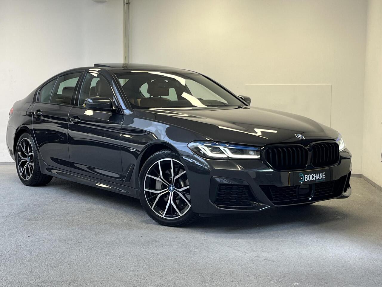 BMW 5-SERIE 530e M-Sport | SCHUIFDAK | LASER | HEAD-UP | ACC | 97% SOH |