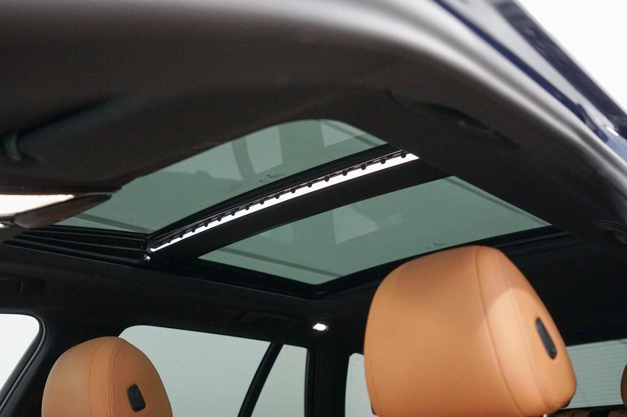 BMW 5-SERIE Touring 530e M-Sport | Panoramadak | Driving Assistant Professional | Hifi | Elektr. Trekhaak