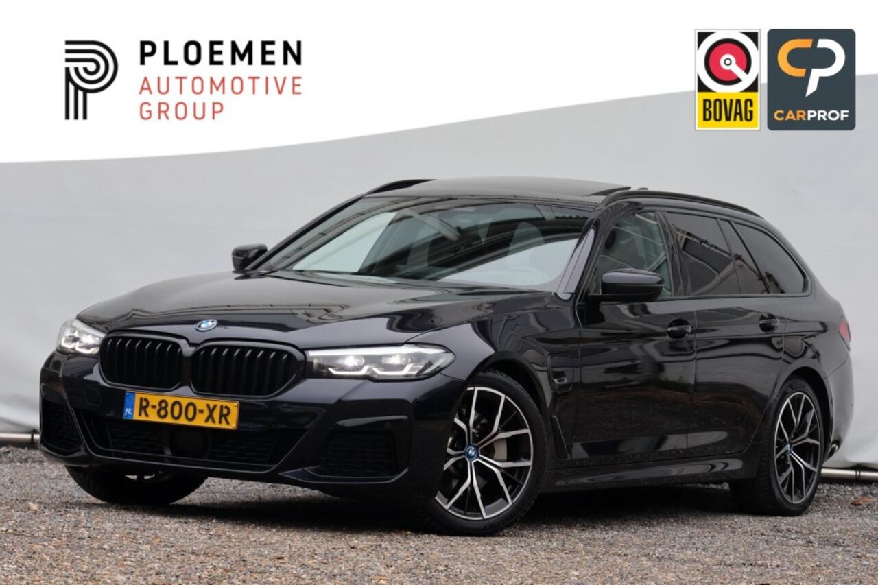BMW 5-SERIE Touring 530e M-Sport - 292 pk **Pano / Trekh / Head up / Harman Kardon