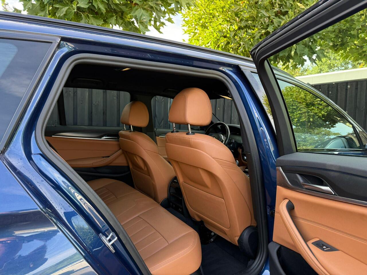 BMW 5-SERIE Touring 530e Executive Trekhaak M sport