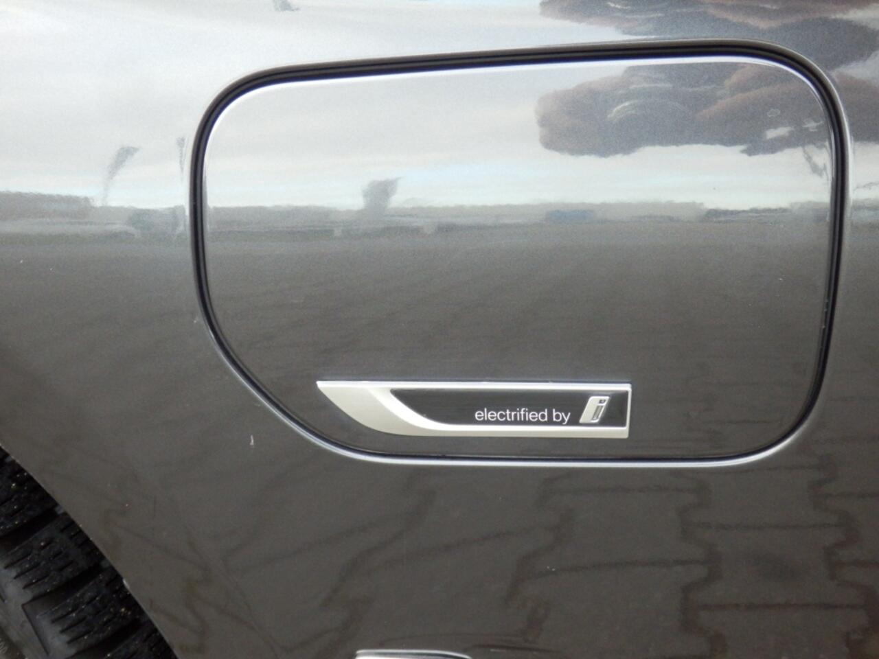 BMW 5-SERIE Touring 520e Business Edition Plus I Hybride I Electr. verst. lederen sp