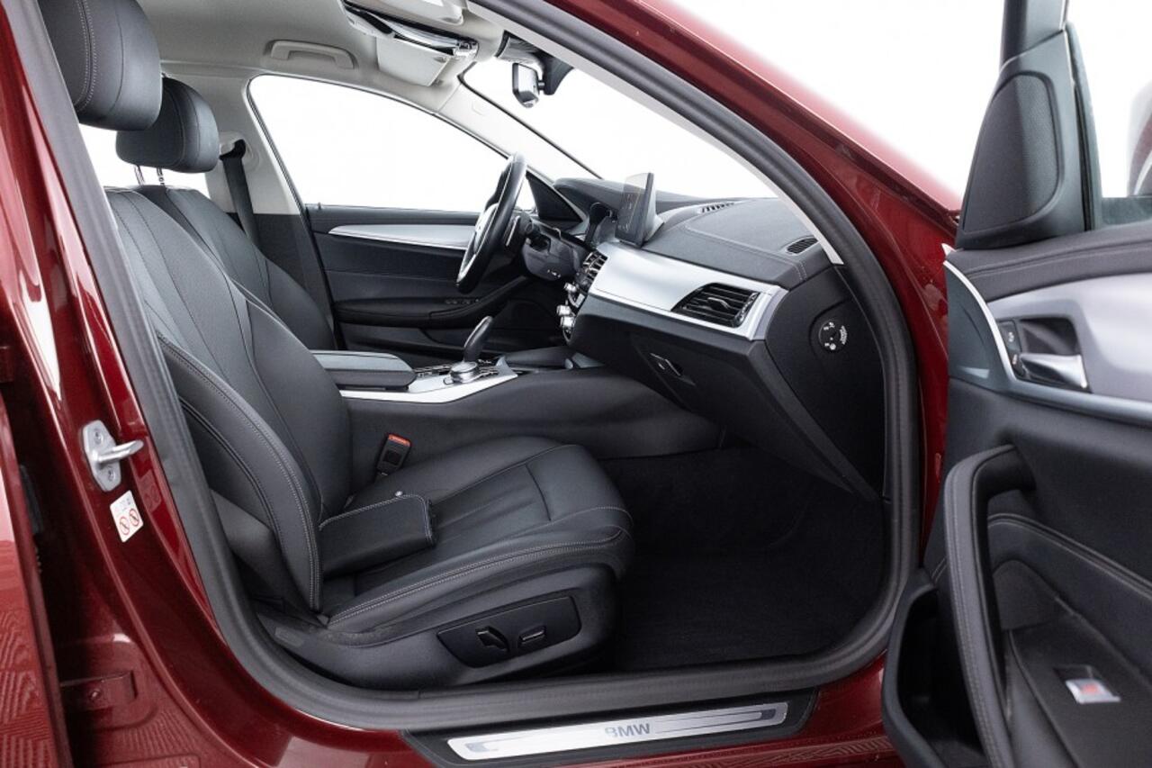 BMW 5-SERIE 545 e xDrive Executive | Full LED | LEDER | PHEV