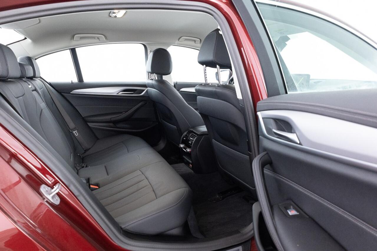 BMW 5-SERIE 545 e xDrive Executive | Full LED | LEDER | PHEV