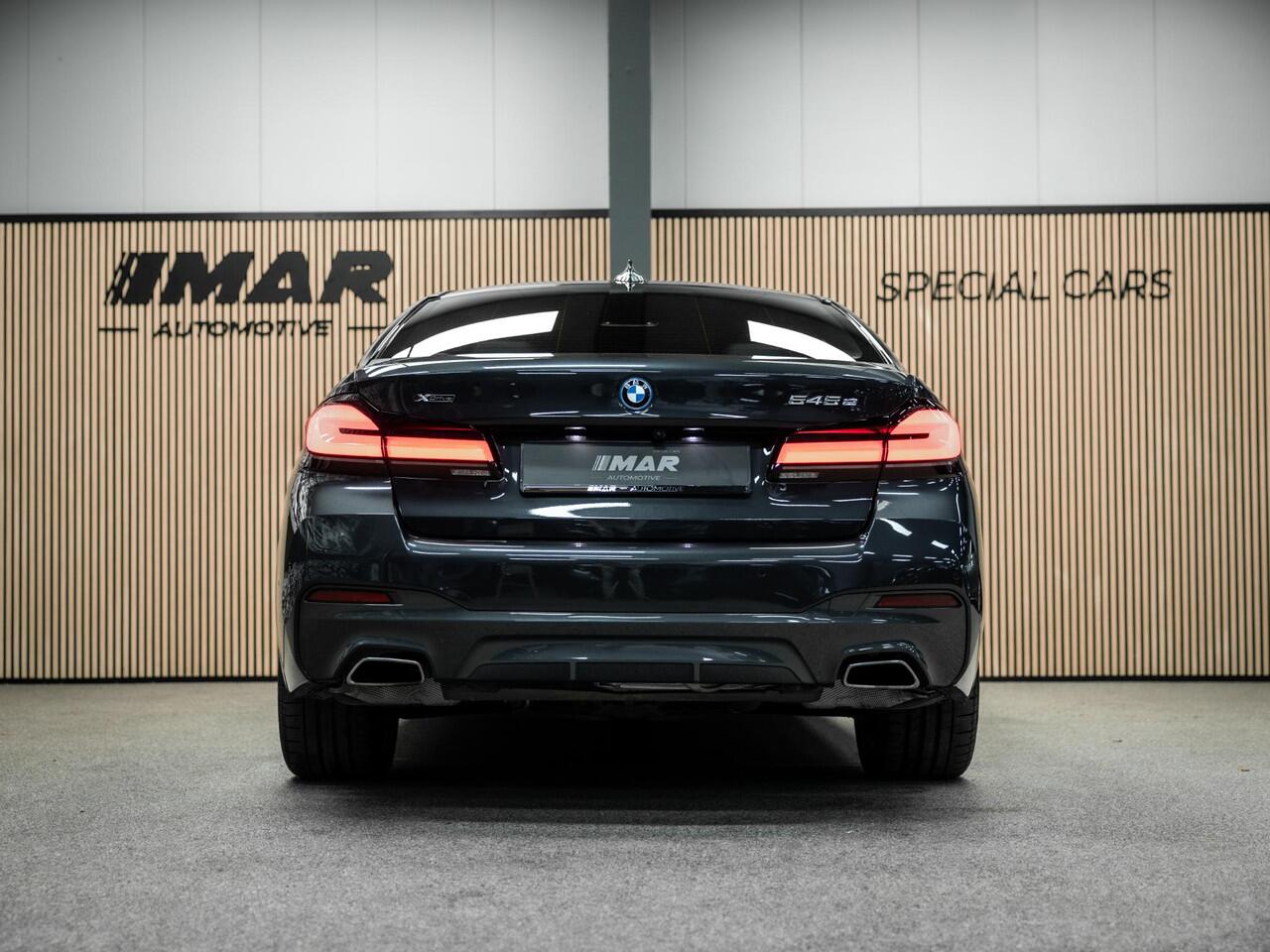 BMW 5-SERIE 545e xDrive Business Edition Plus M-sport | Comfort Lederen Stoelen | Harman/Kardon | Stuurverwarming | Driving Assistant |