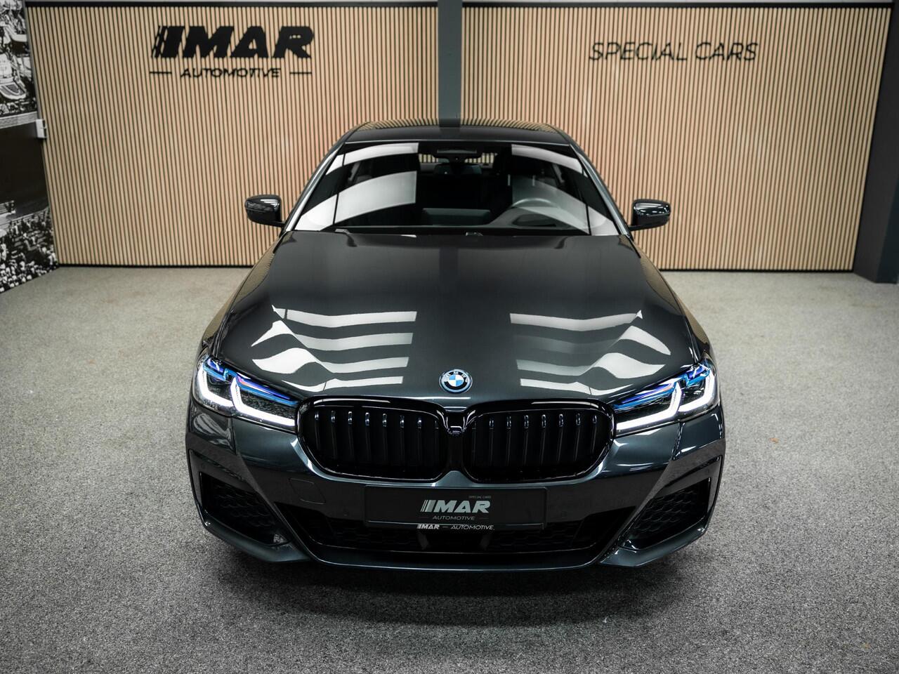 BMW 5-SERIE 545e xDrive Business Edition Plus M-sport | Comfort Lederen Stoelen | Harman/Kardon | Stuurverwarming | Driving Assistant |