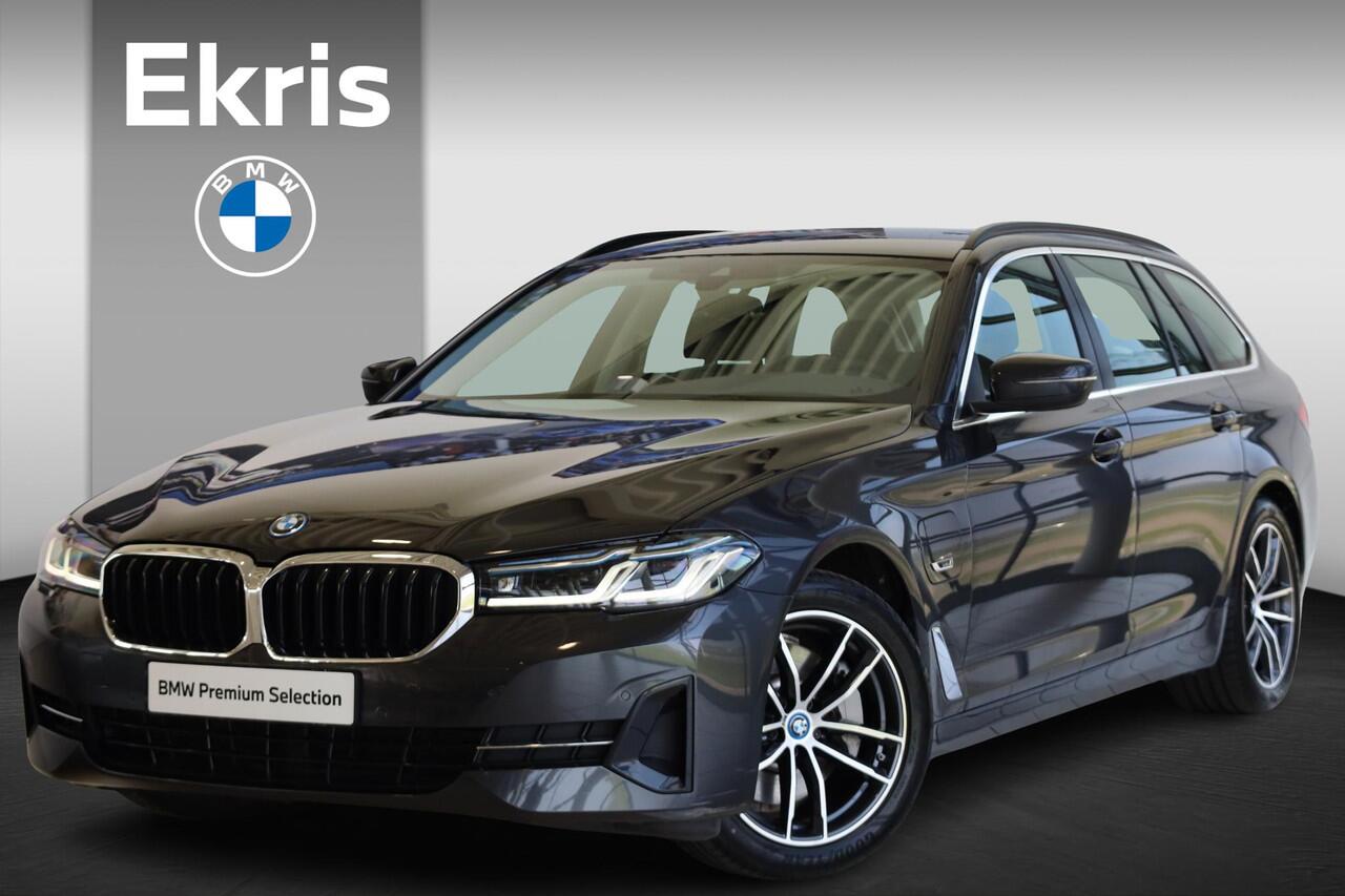 BMW 5-SERIE Touring 520e Business Edition Plus | Stoelverwarming | Trekhaak | Electrische stoelen | Apple Carplay/Android Auto